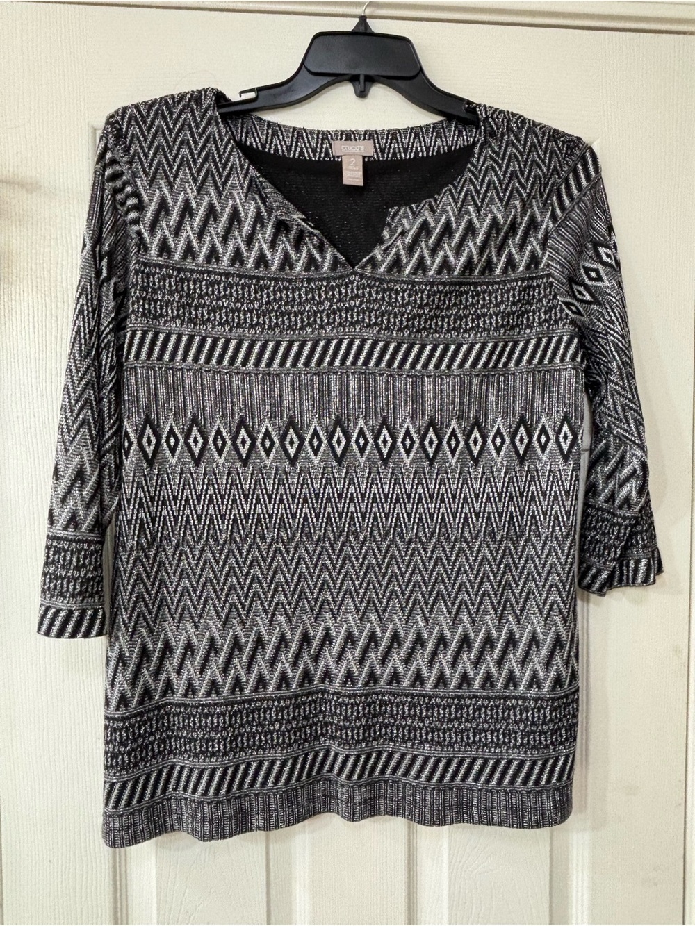Chico's Black and White Geometric V-Neck Tunic